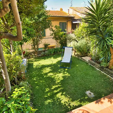 La Casa Nel Castello E Il Giardino Segreto * Suvereto