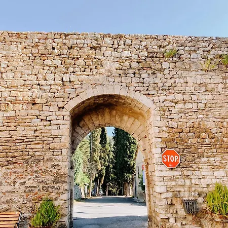 La Casa Nel Castello E Il Giardino Segreto Casa vacanze Suvereto