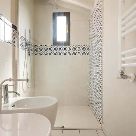 La Casa Nel Castello E Il Giardino Segreto Holiday home Suvereto