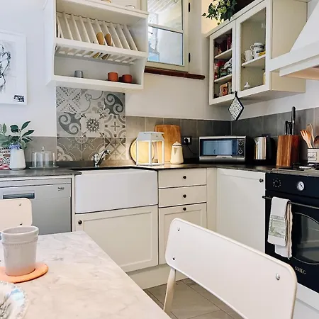 Casa vacanze La Casa Nel Castello E Il Giardino Segreto