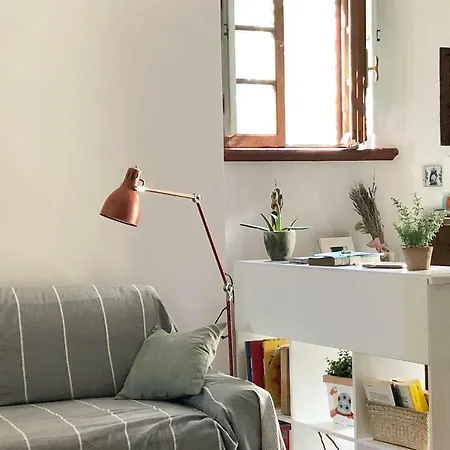 La Casa Nel Castello E Il Giardino Segreto Holiday home
